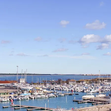 T2 A 80m Soleil Climatise Le Parfum Du Sud Frontignan